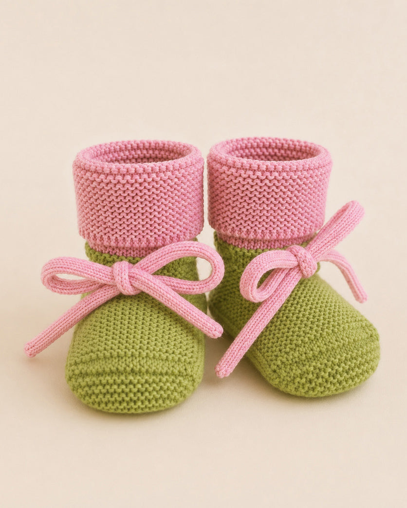 Fine knitted merino booties - lime pop/cotton candy