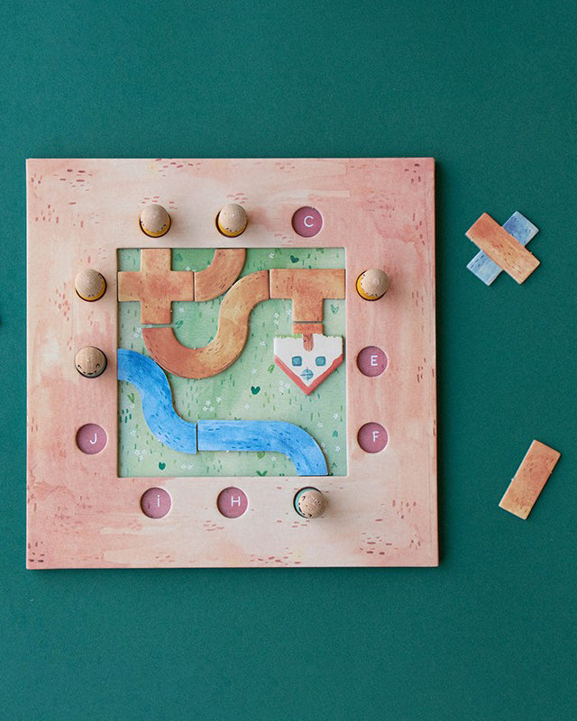 Family game: best friends