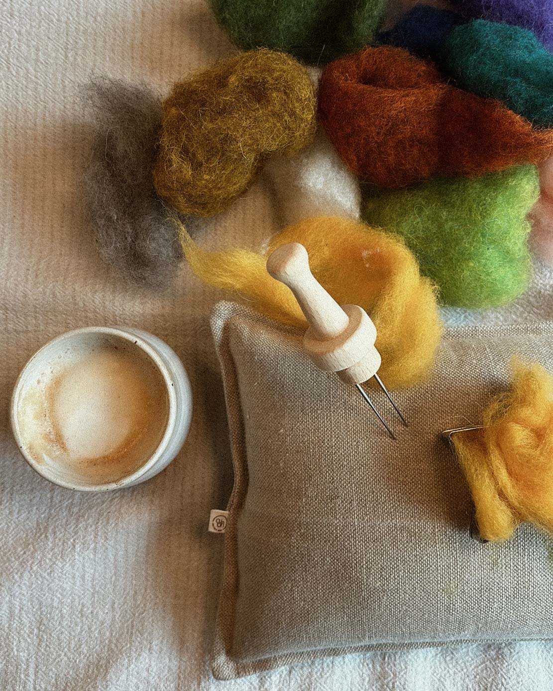 Felting needle holder for 4 felting needles 