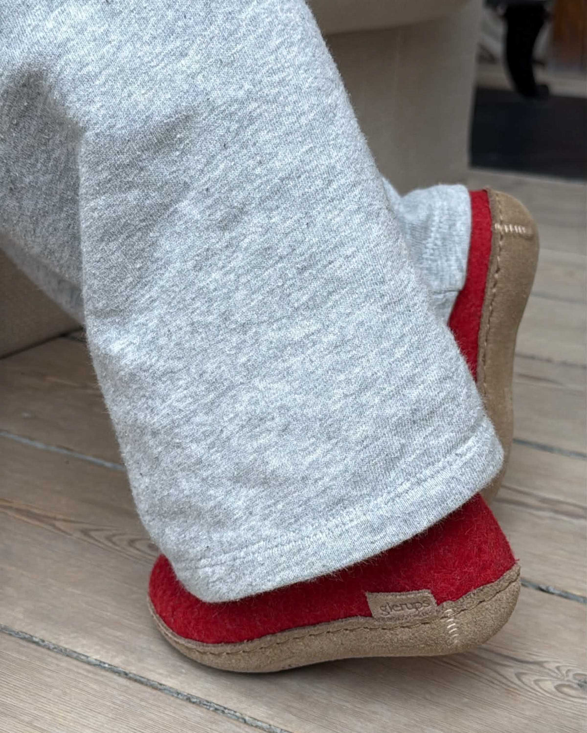 Children's slippers wool - red