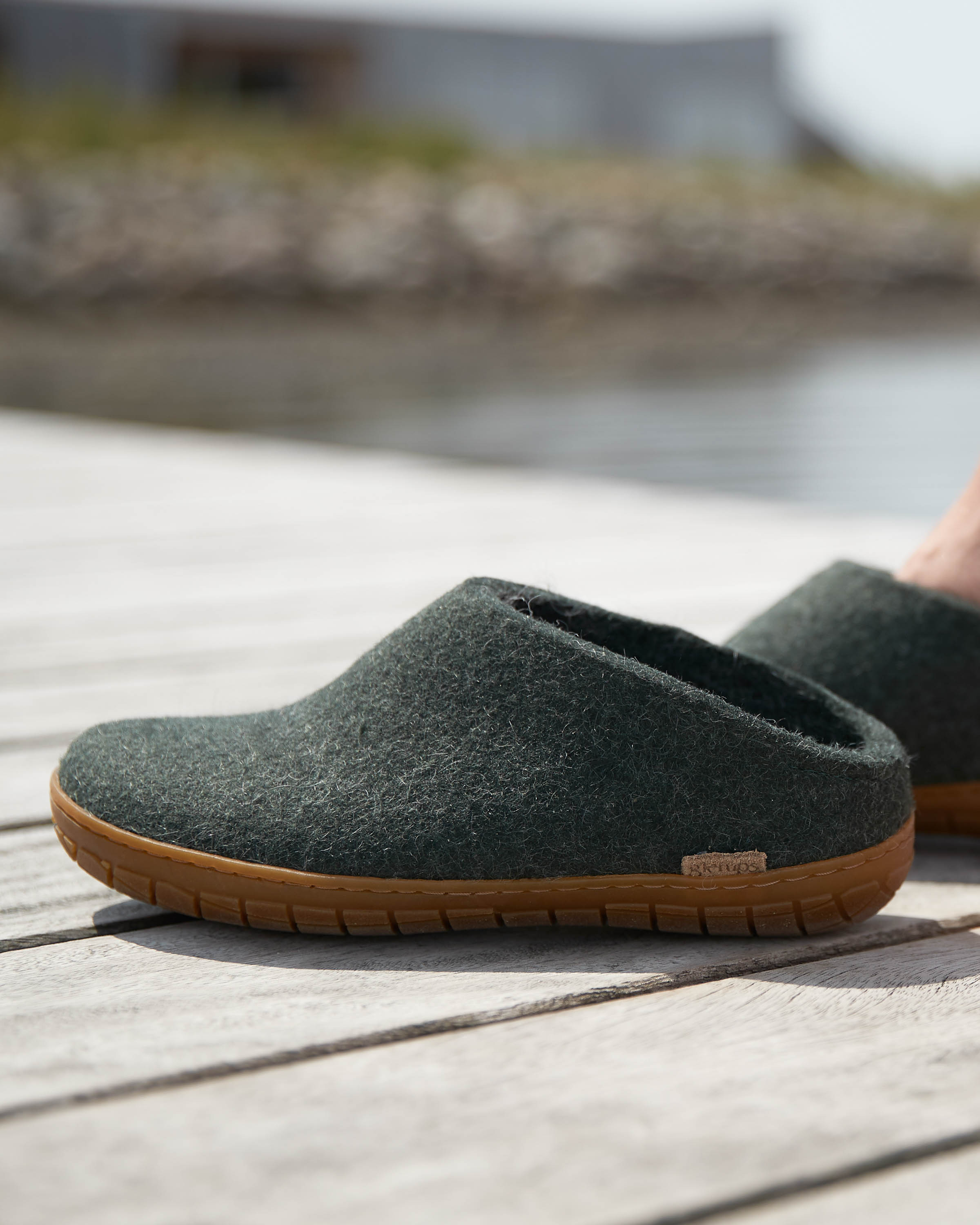 Wool slippers rubber sole - forest