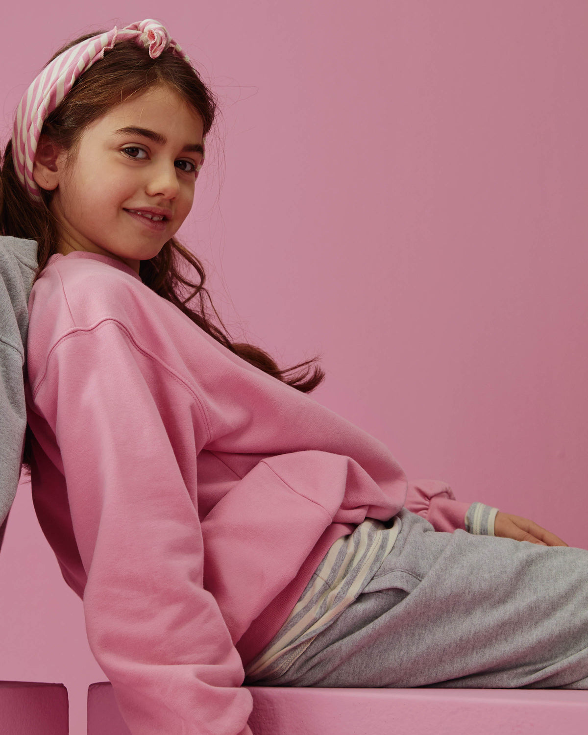 Oversized children's sweater - bubblegum