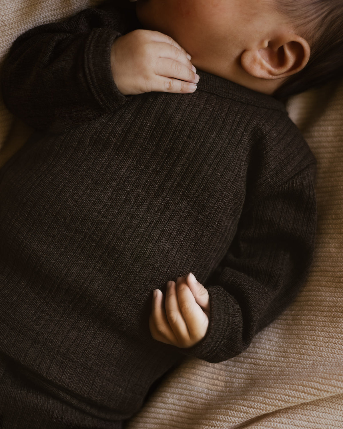 Baby wrap-around shirt rib wool/silk - cocoa