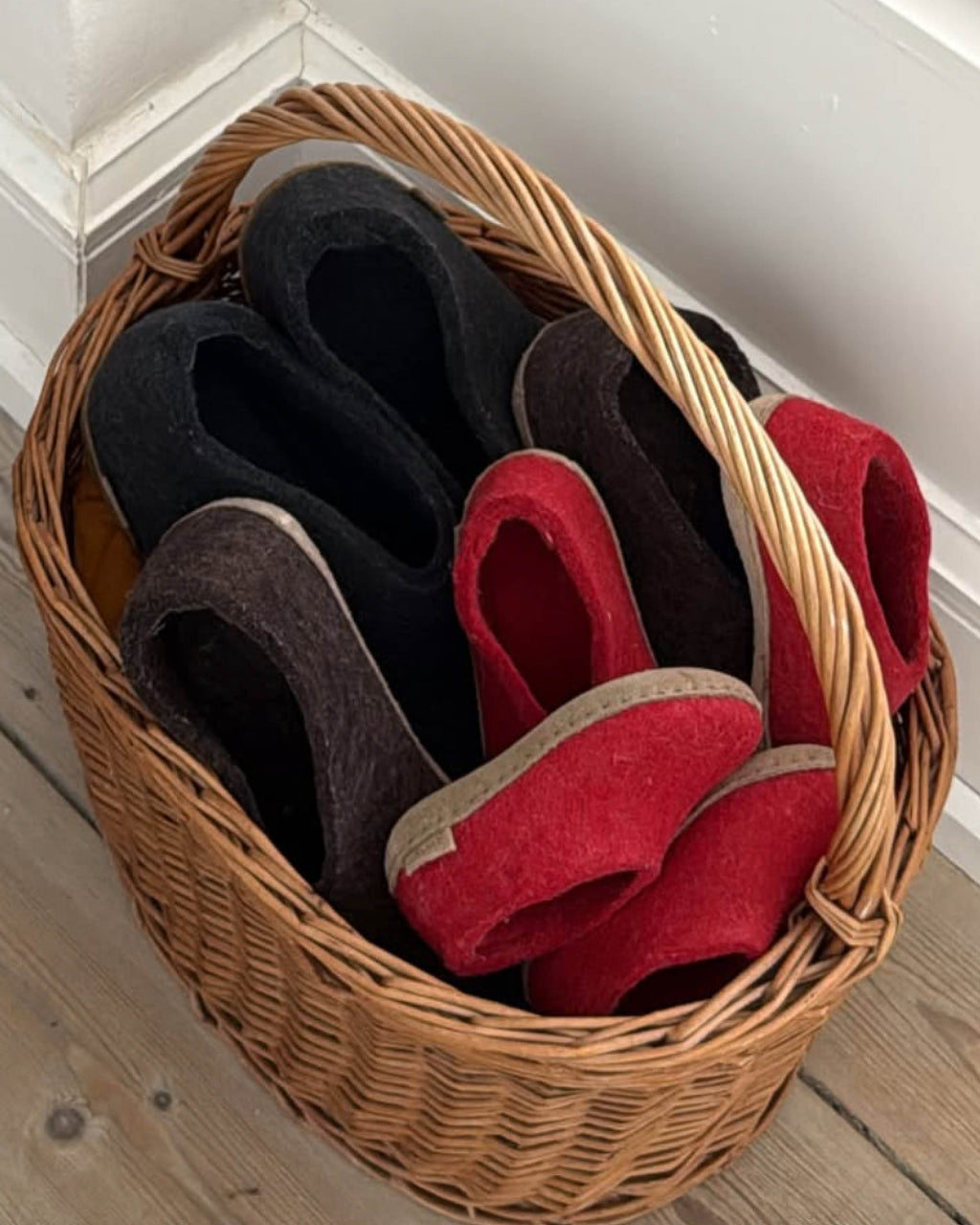Wool slippers rubber sole - chestnut