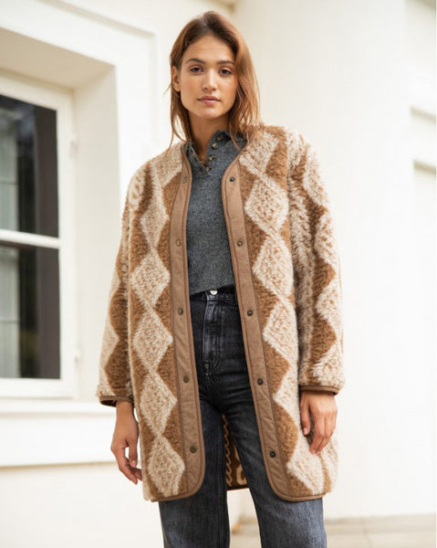 Alwero women's jacket Aranga made of wool - aran: a must-have