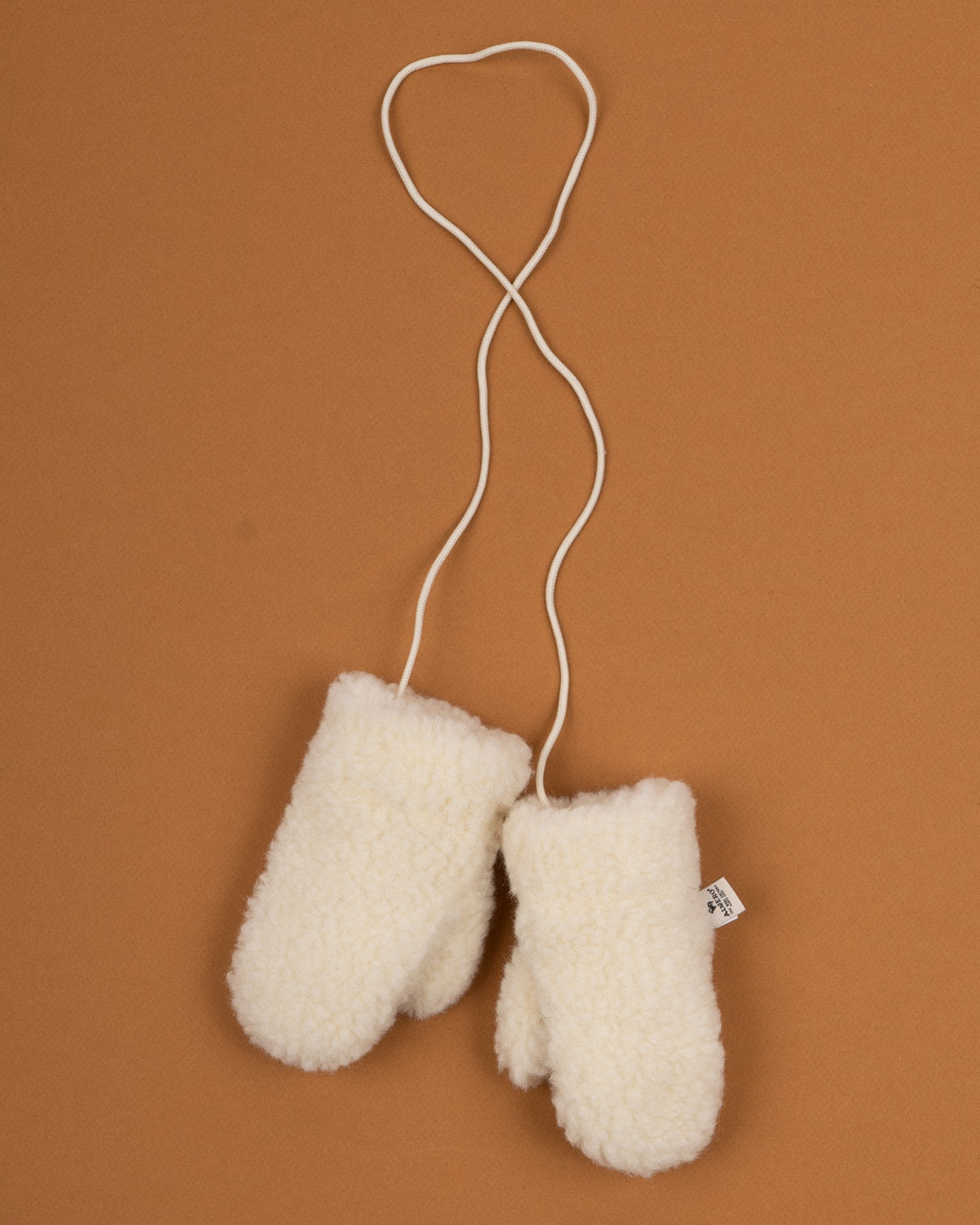 Alwero-wollen-baby-wantjes