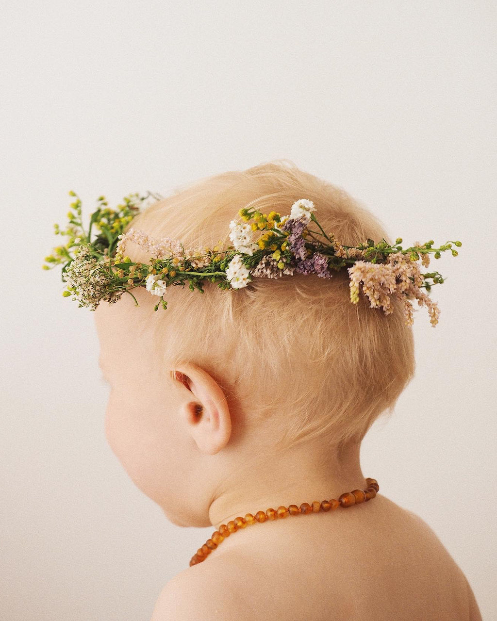 Amber - Barnsteen baby ketting 32cm - cognac raw @heyfinnnst