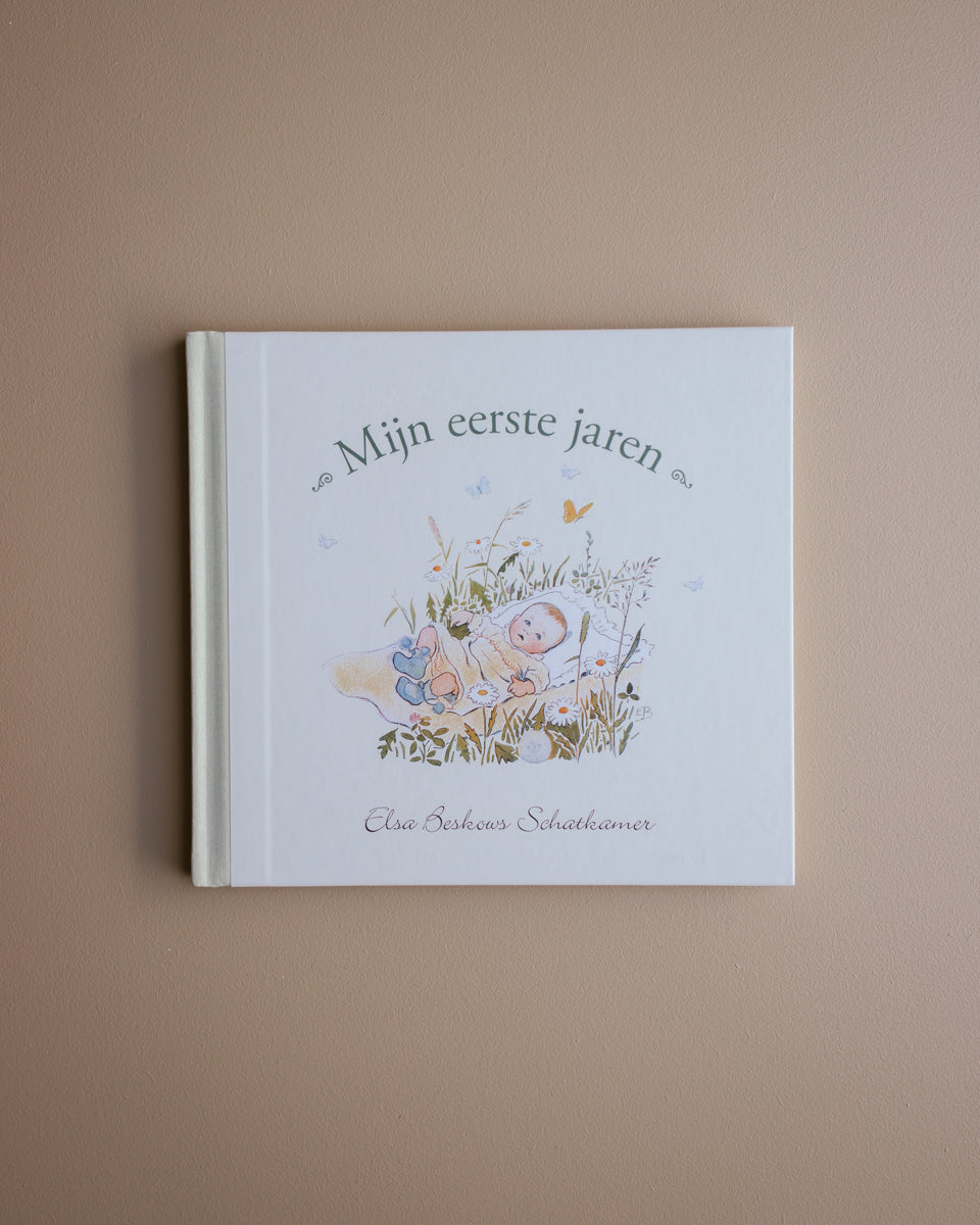 Baby boek eerste jaar Elsa Beskow