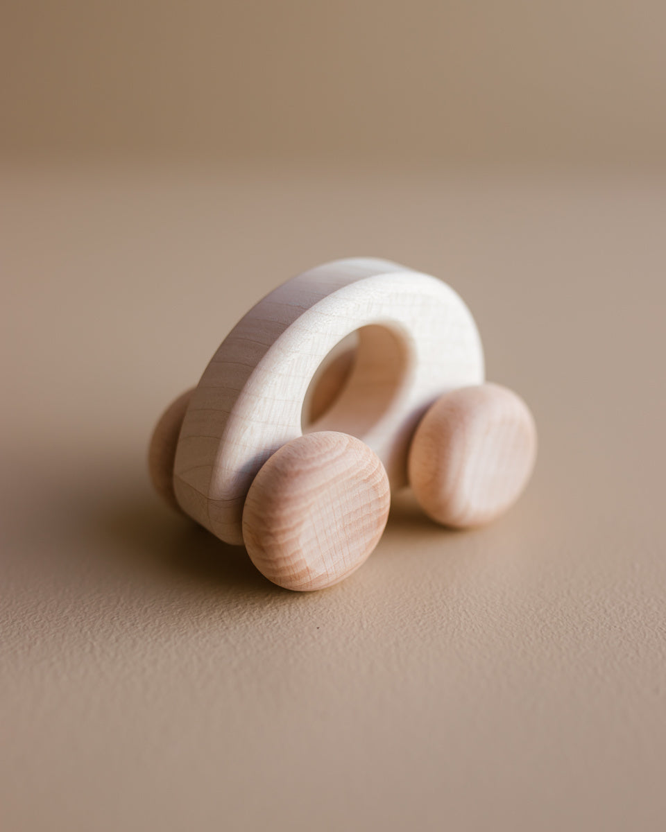 Bajo houten autootje copyright Ziloen