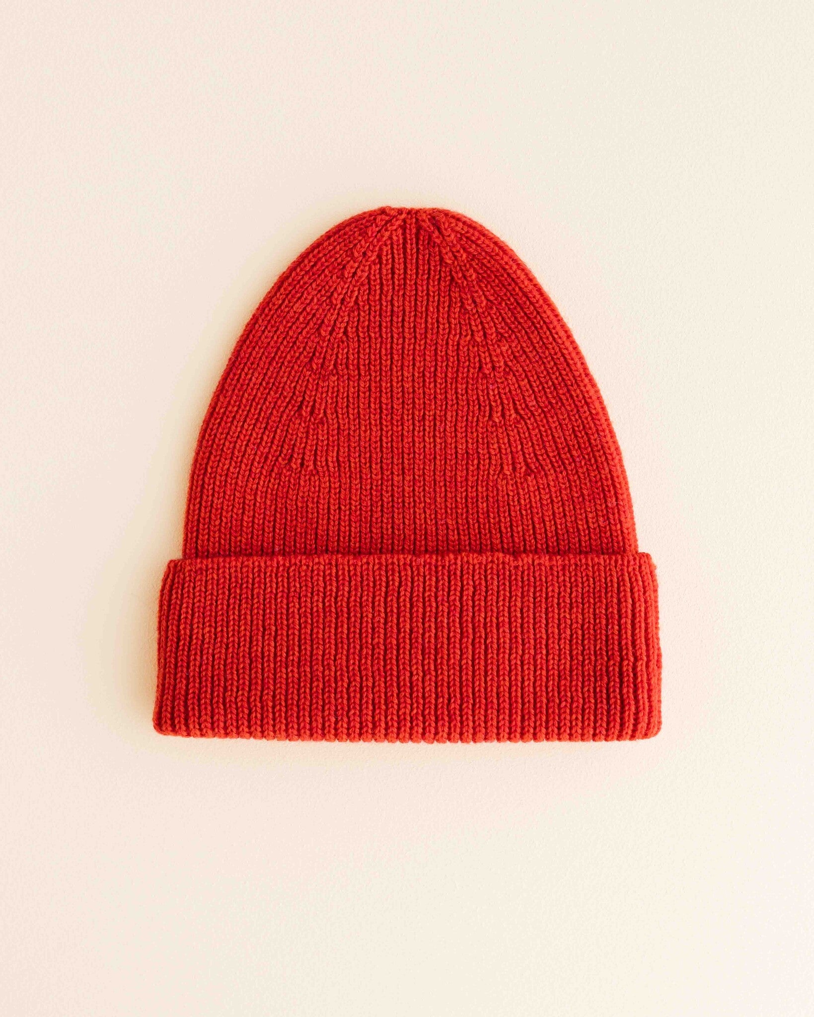 BEANIE FONZIE ADULT RED 1