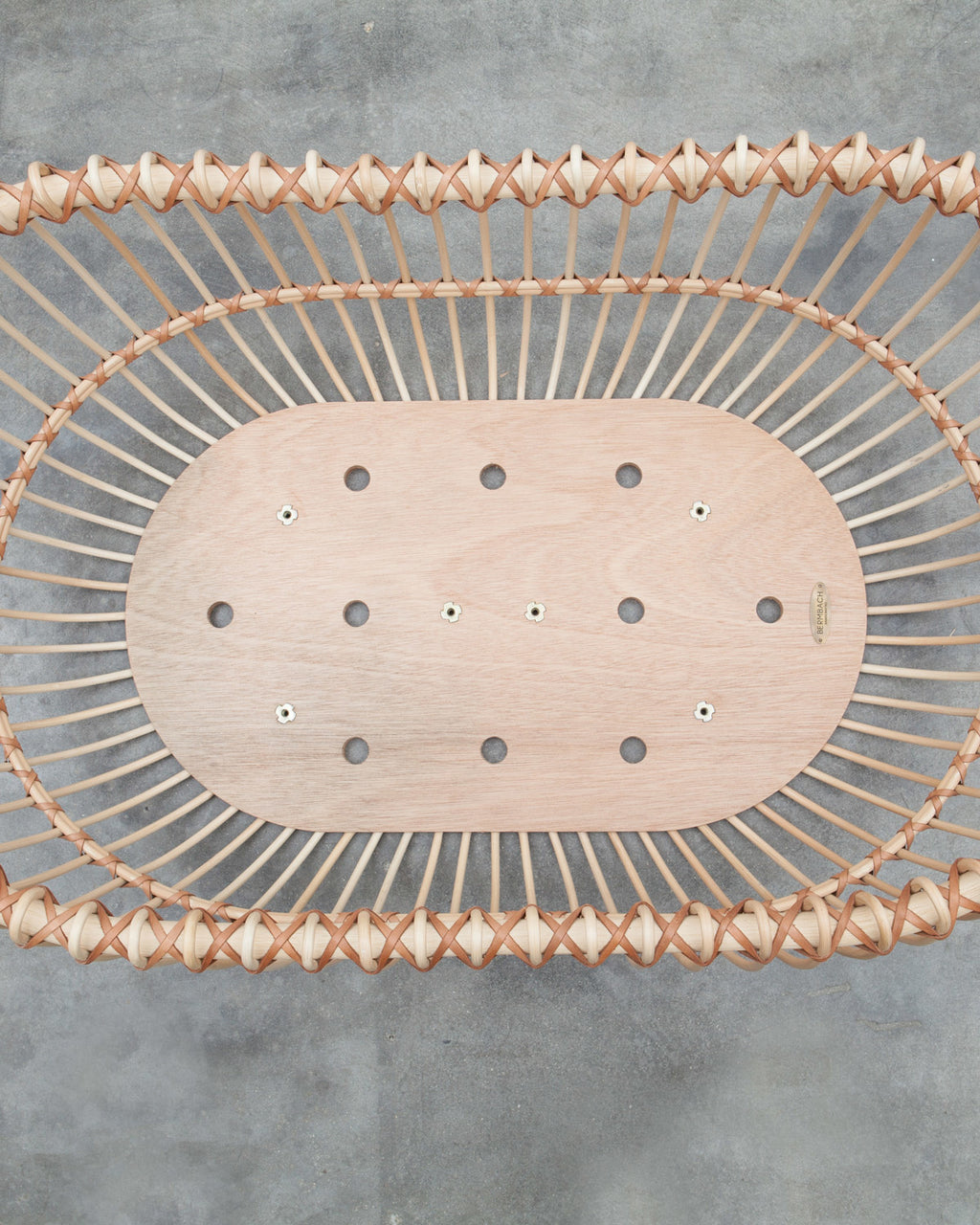 bermbach-handcrafted-bed-lola