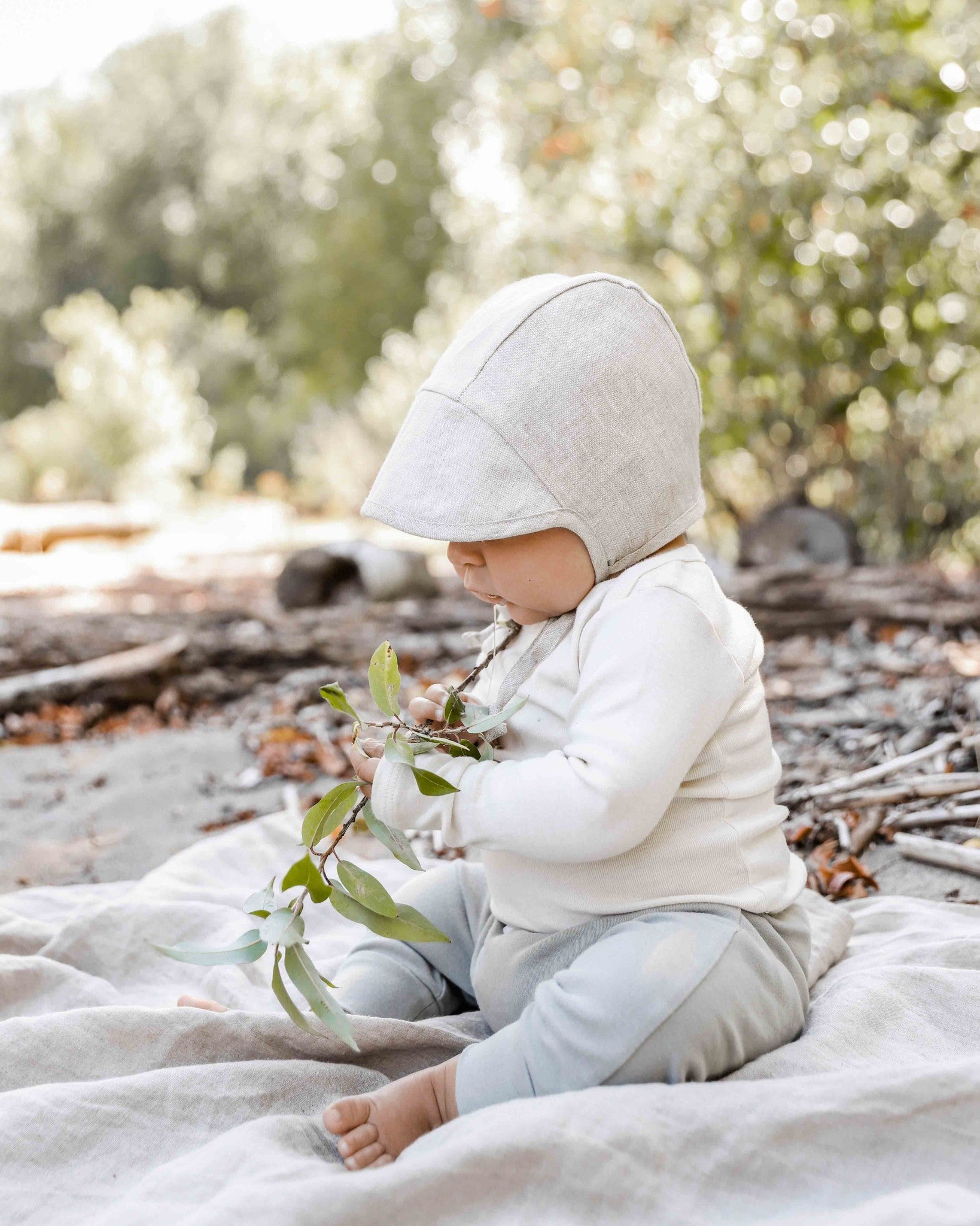 Brair bonnet klepje sand