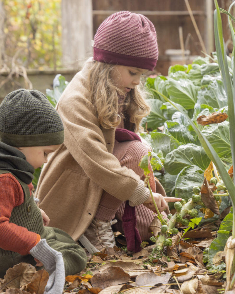Disana Kindermantel van merino wol lifestyle 1 2