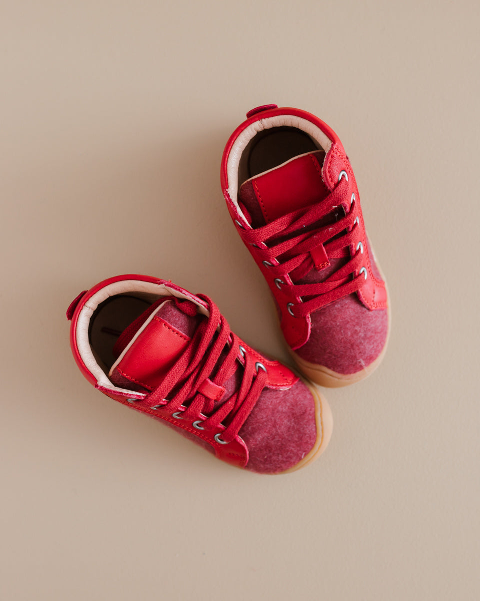 Disana shoes wool red