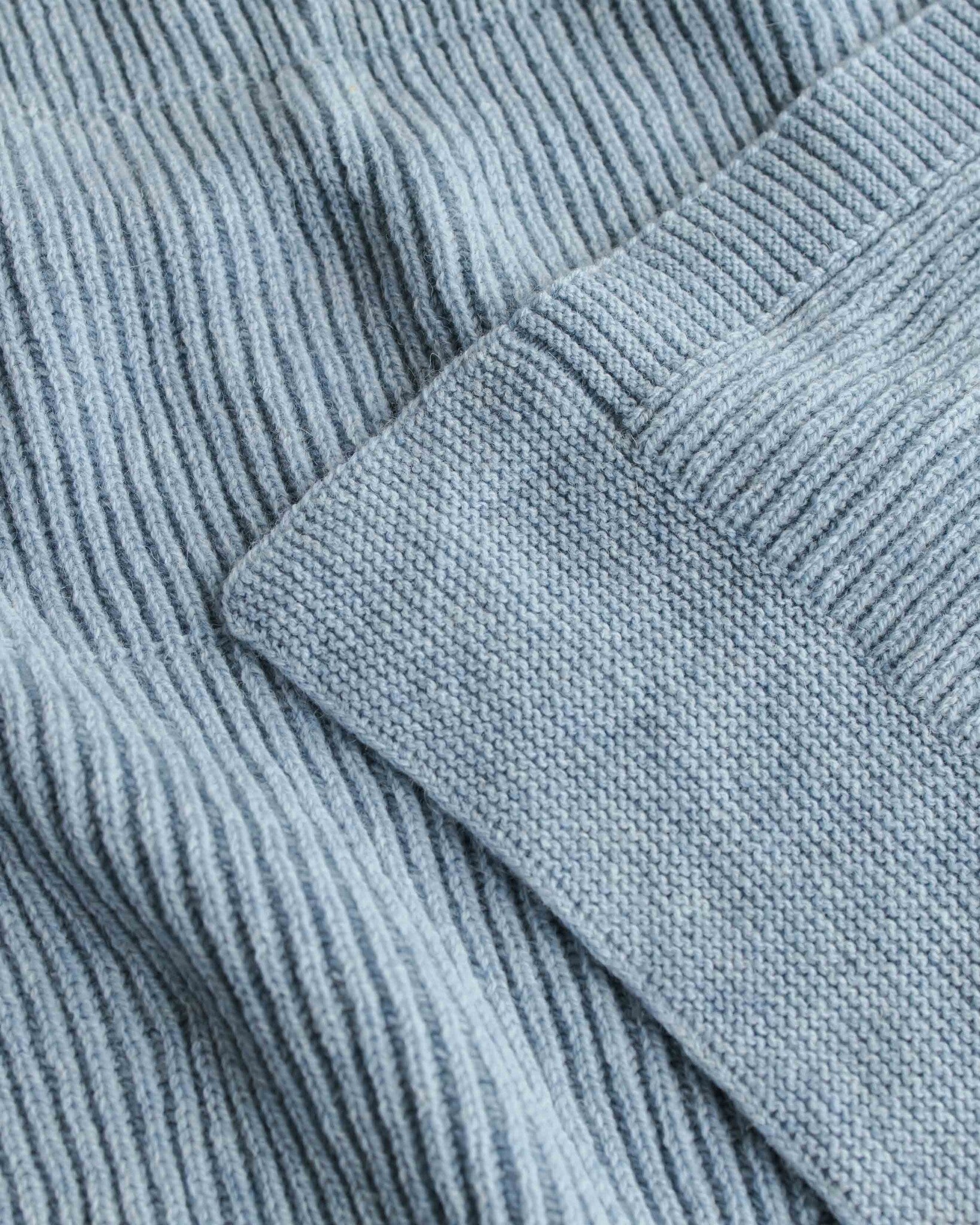 GASTON FROST BLUE 3