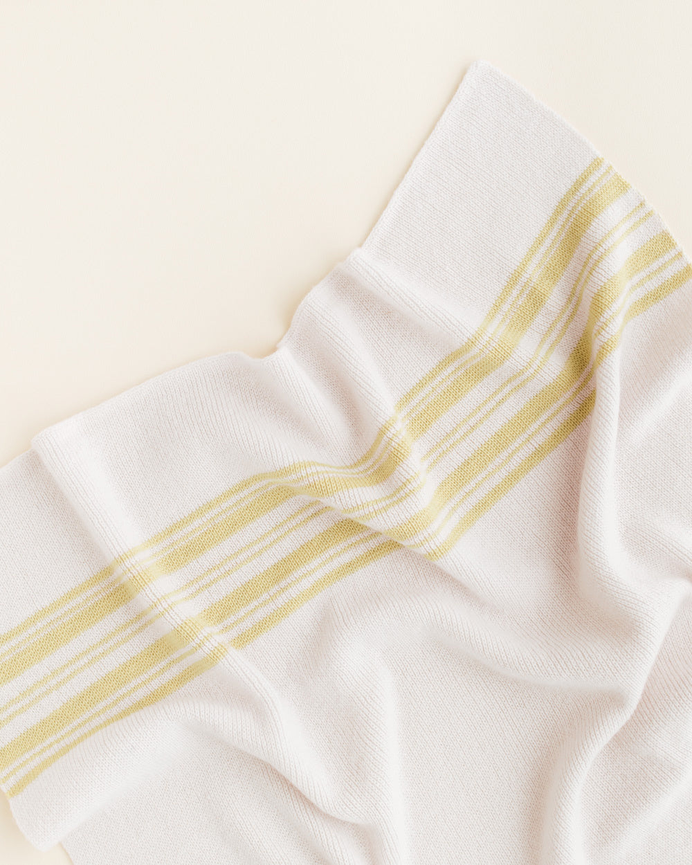 GILBERT-SILVER+-LIGHT-YELLOW-2_