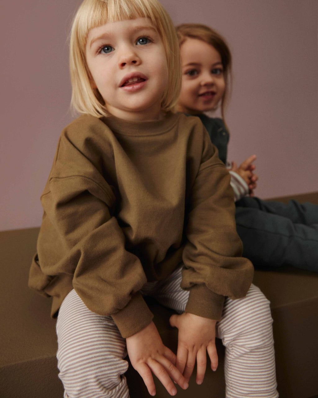 Gray label - oversized kindertrui - woody