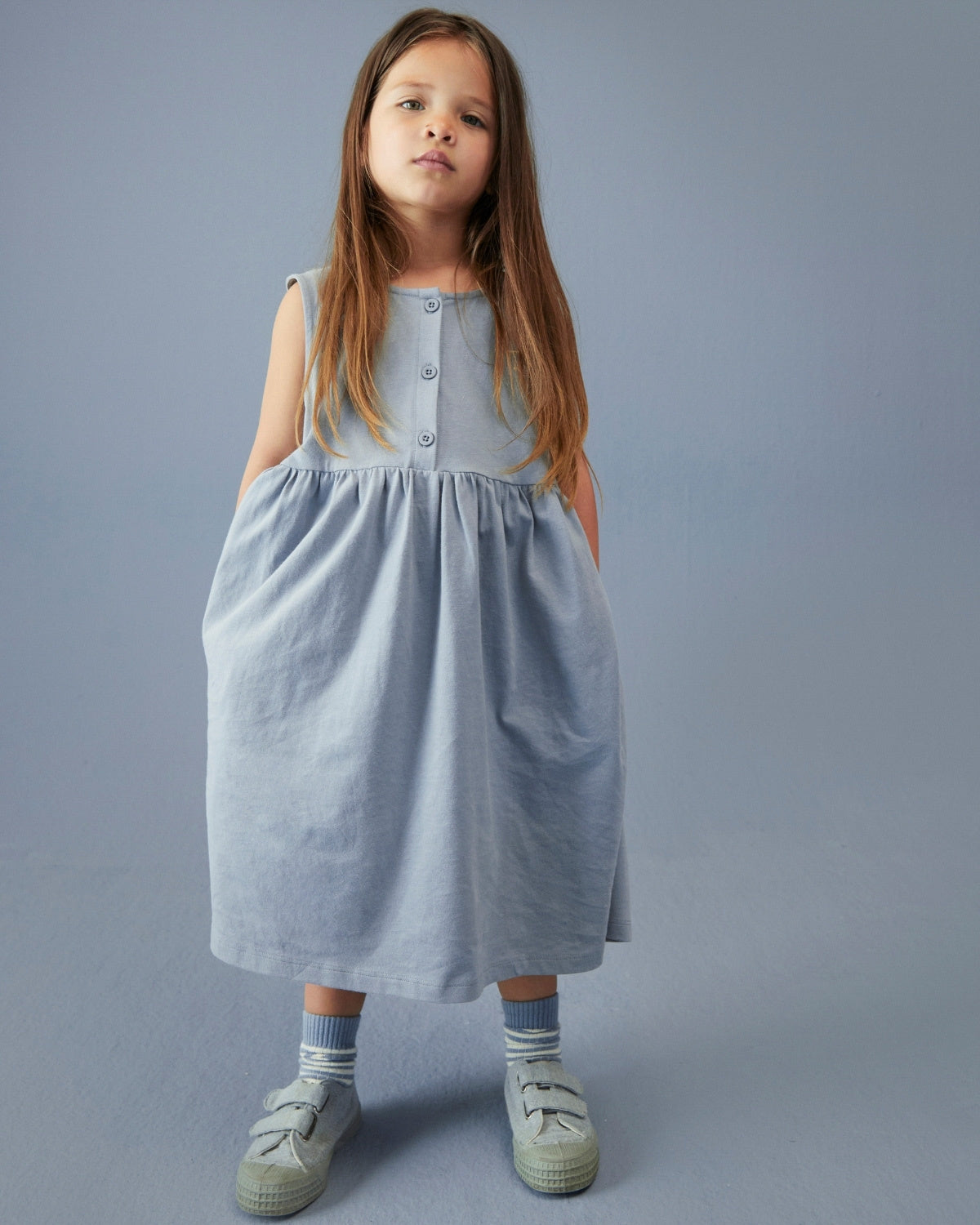 Gray label - stone grey-9