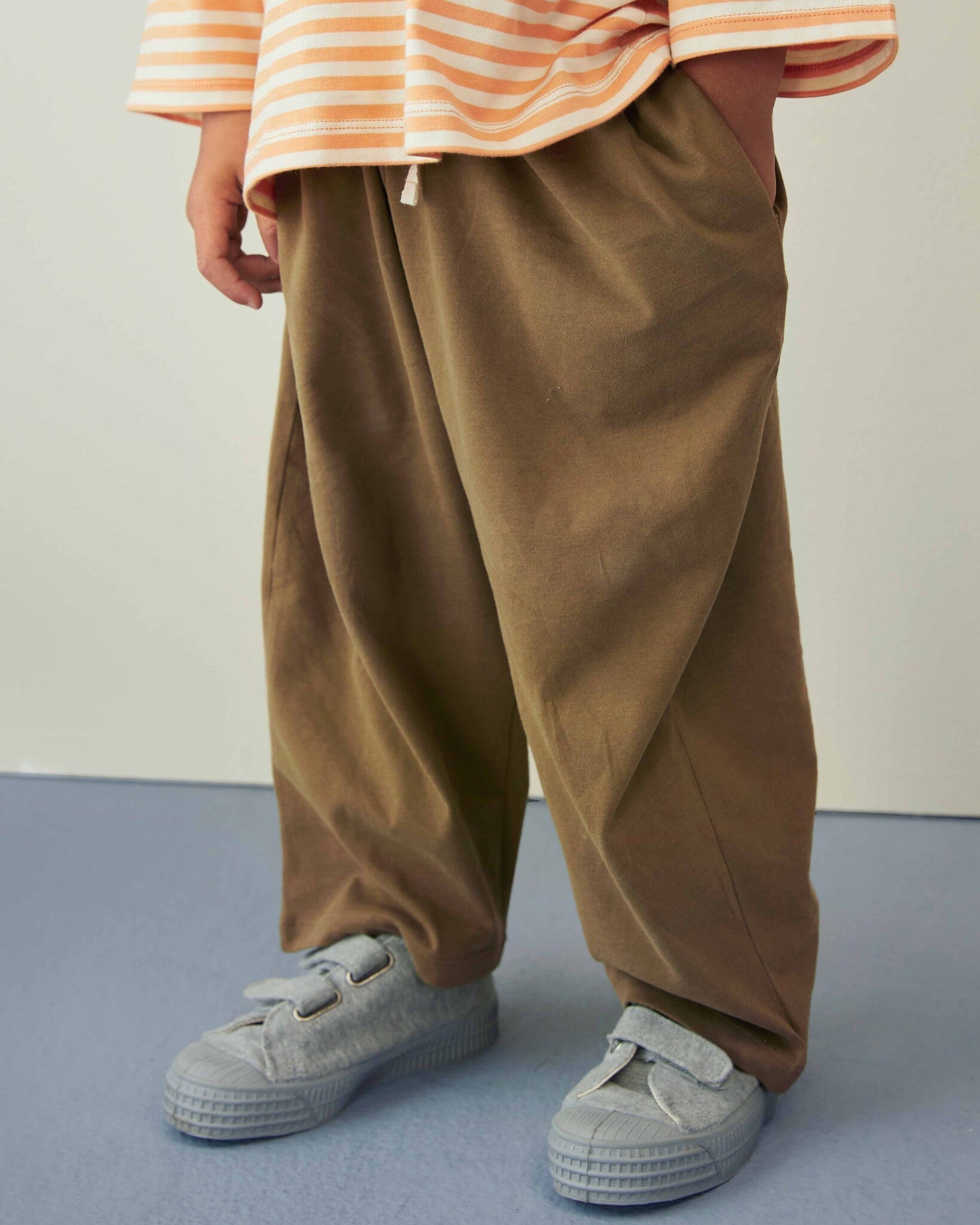 Gray label - woody-2