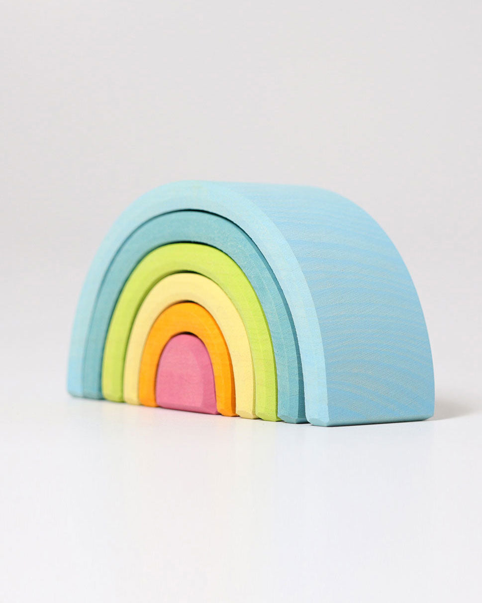 Grimms-rainbow-small-pastel-Art107611