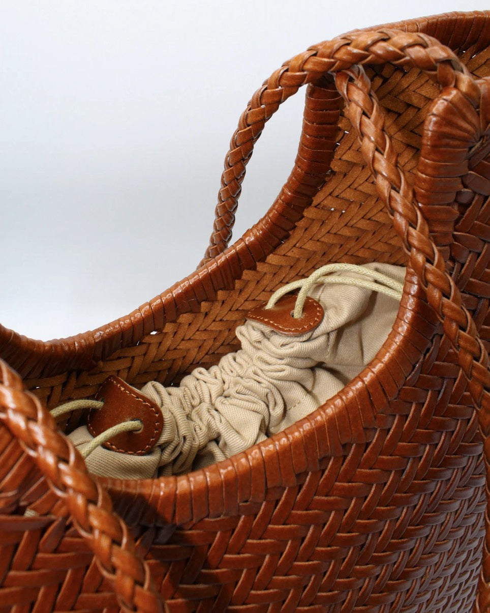 handgeweven-leren-tas-liv-caramel-2