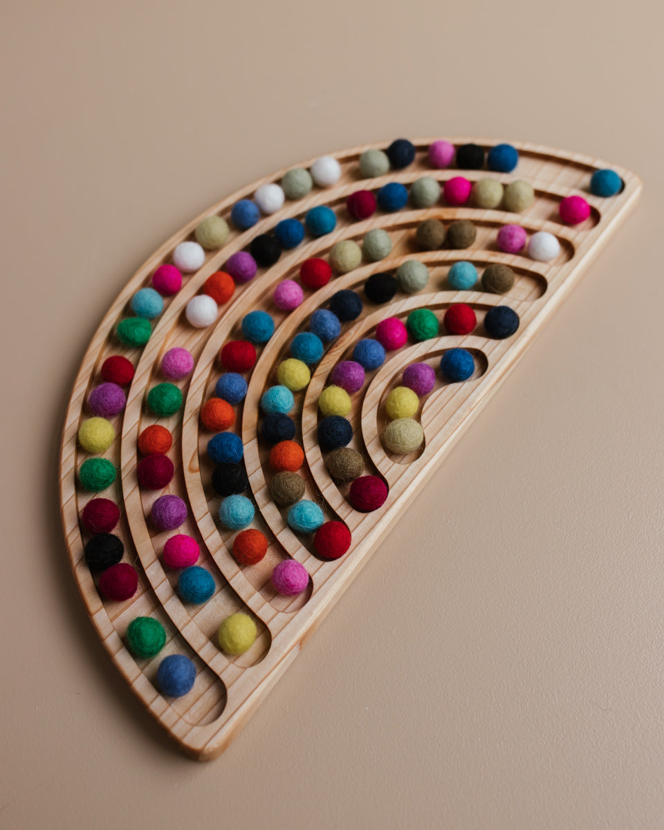 Houten regenboog traceer bord