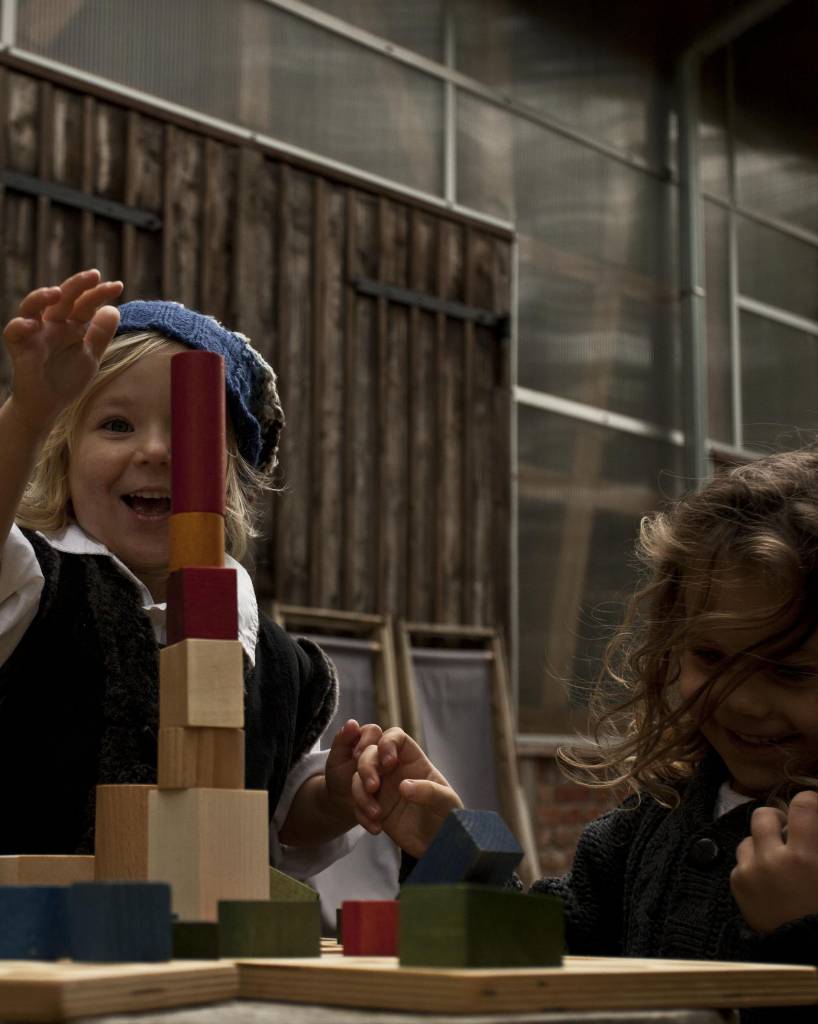 houten-speelgoed-gekleurde-blokken-wooden-story