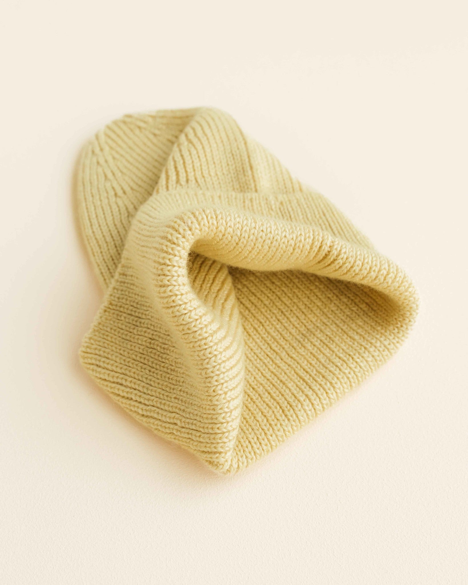 hvid Beanie Fonzie - light yellow