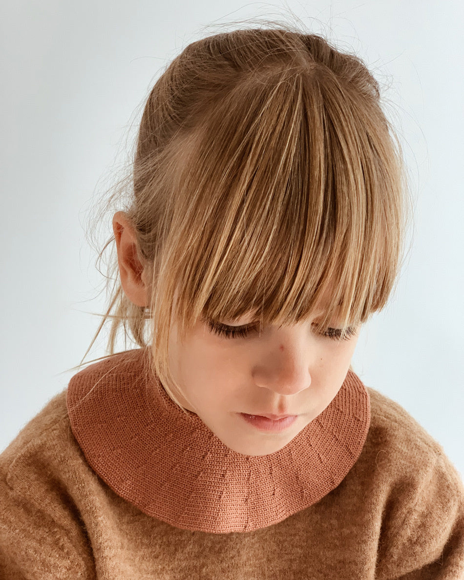 hvid-Collar-kraag---brick-4