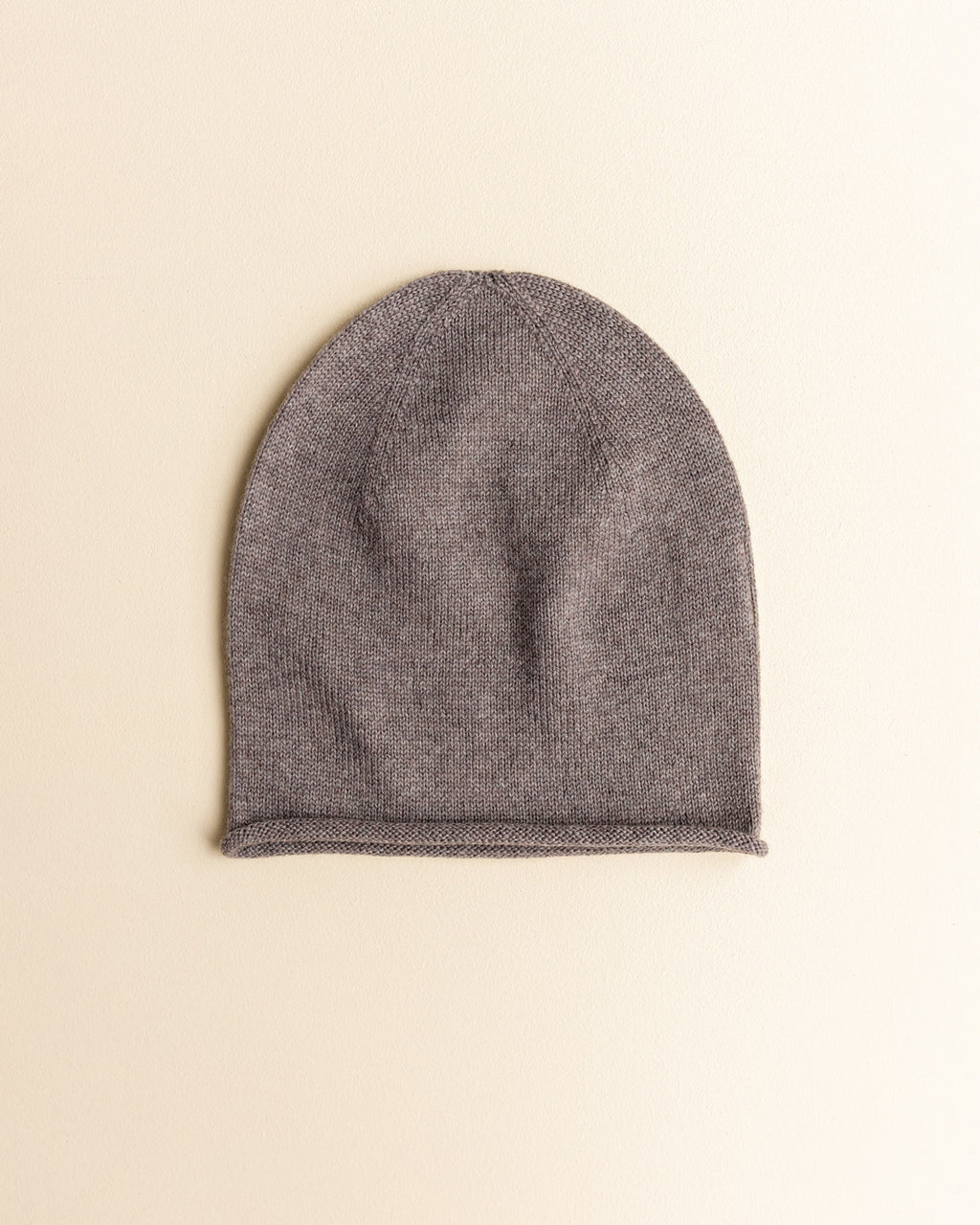 hvid-Efa-beanie----otter