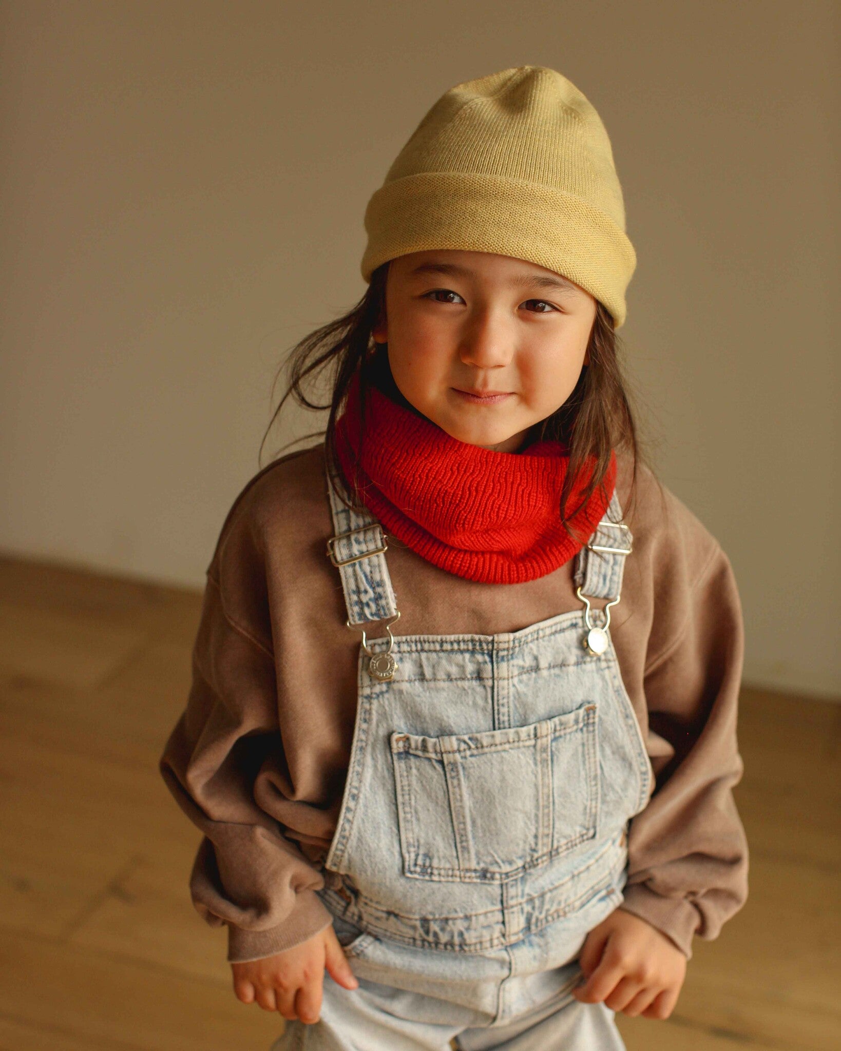 Hvid Efa beanie - light yellow4