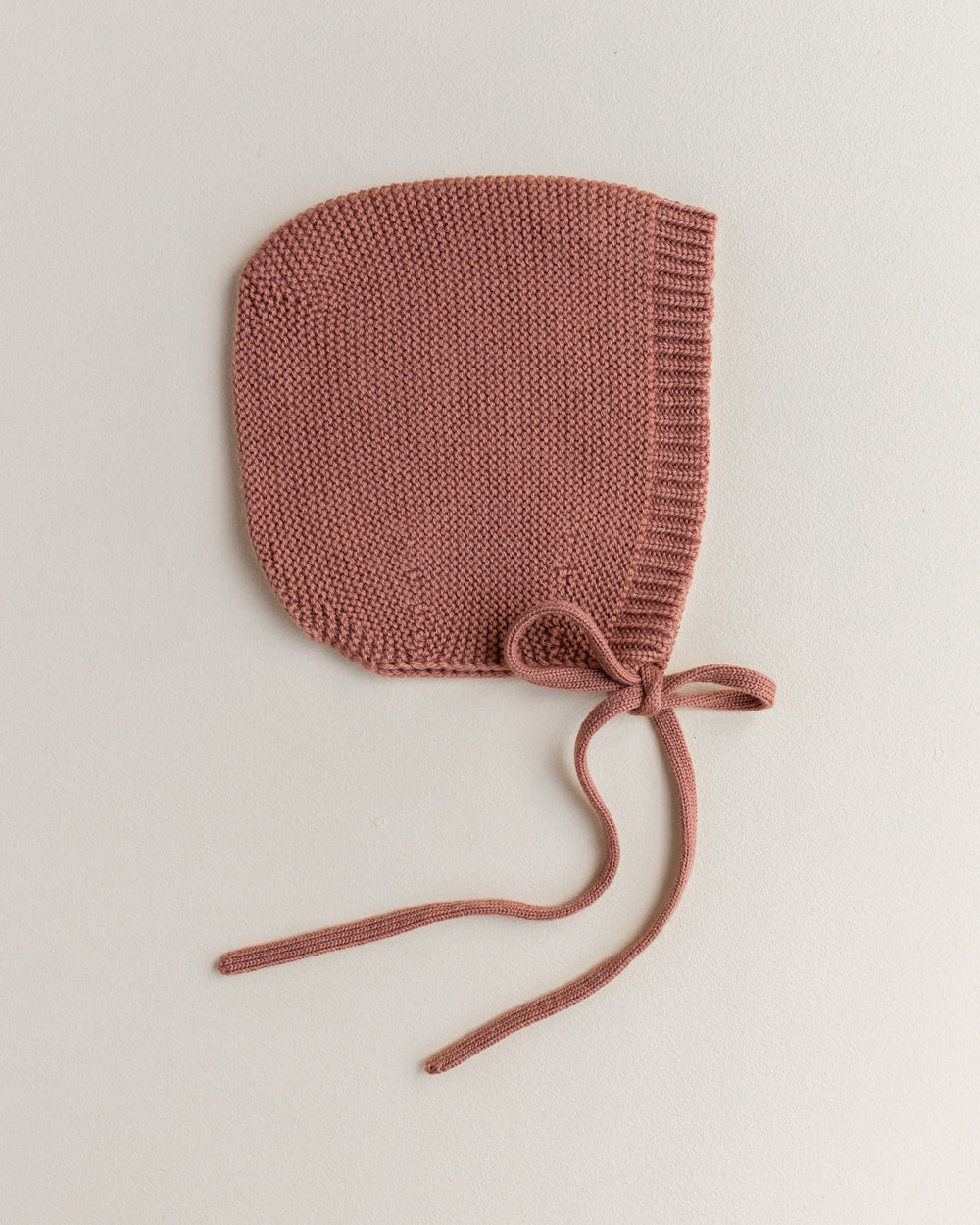 hvid-Mutsje-van-merino-wol---brick