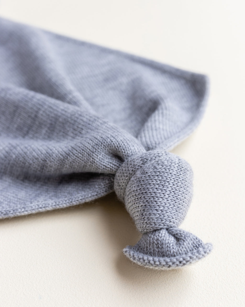 hvid-Teddy-Tokki---grey-melange-3