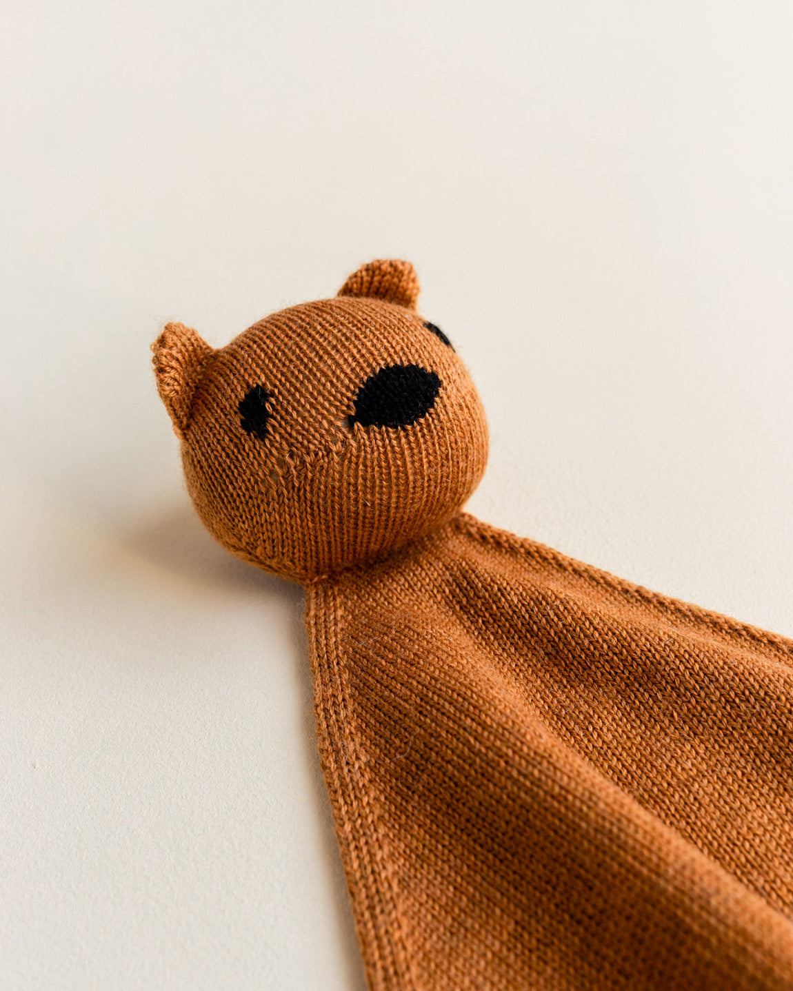 hvid-teddy-tokki---rust-2