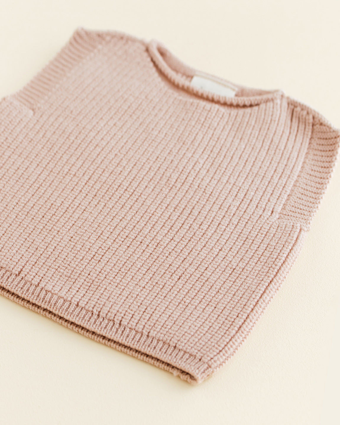 Hvid-Vest-Harvey---apricot2