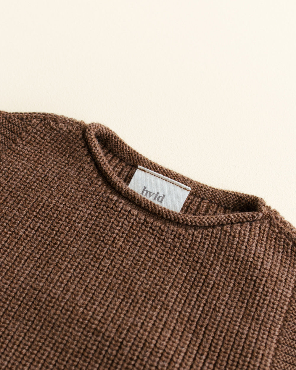 Hvid-Vest-Harvey---mocha3