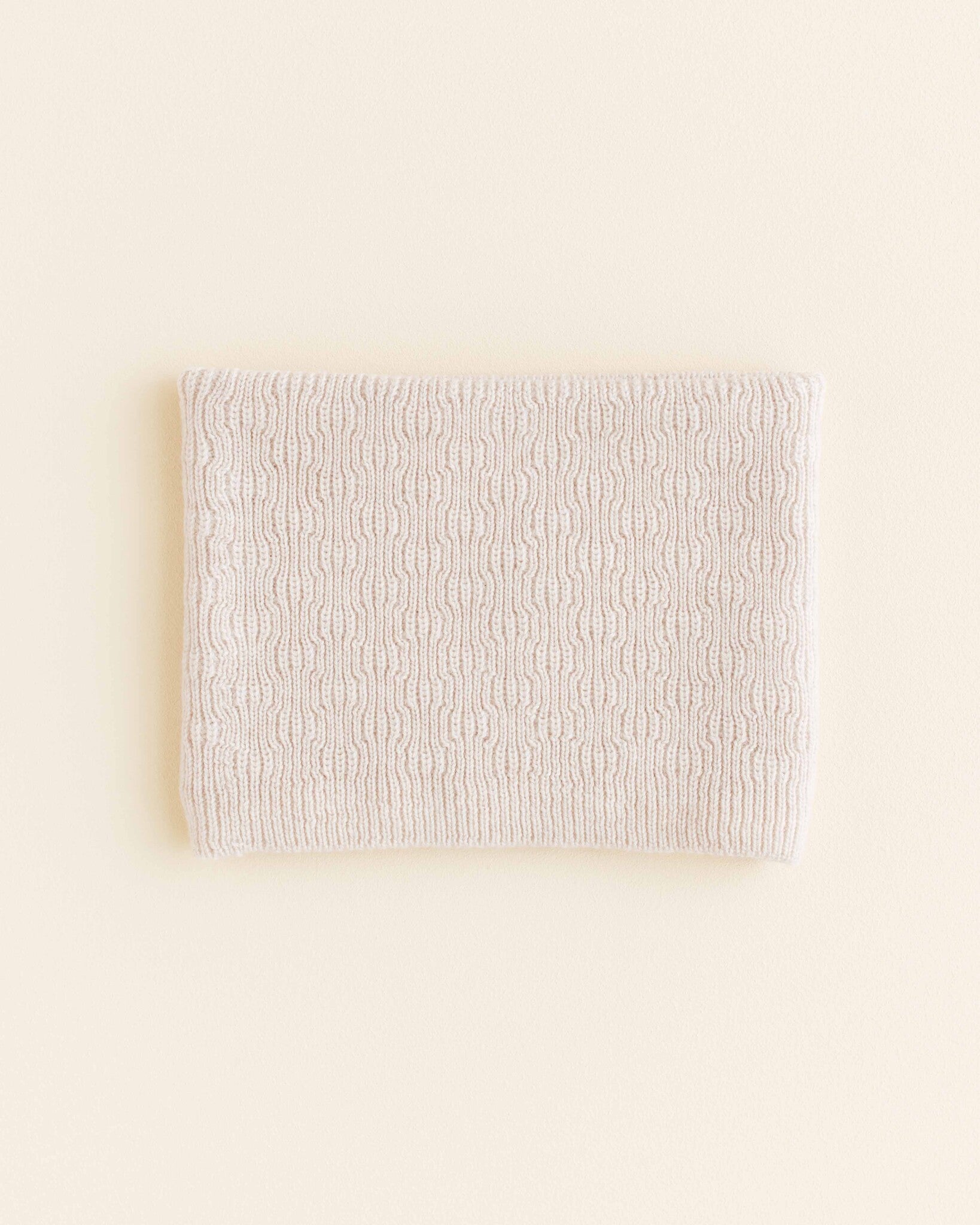 Hvid Wollen loopsjaal Gigi - cream