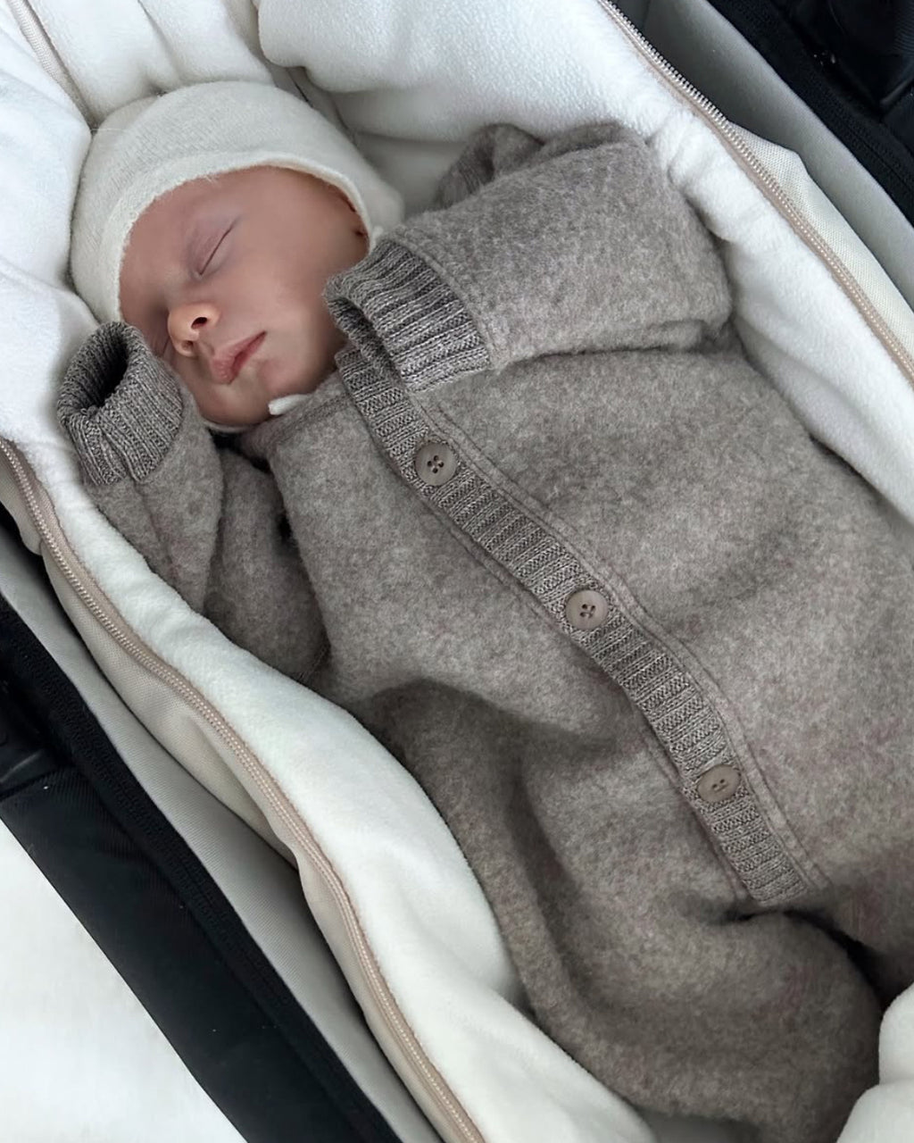 joha-overall-van-wolfleece-sesam-athomebycecilie