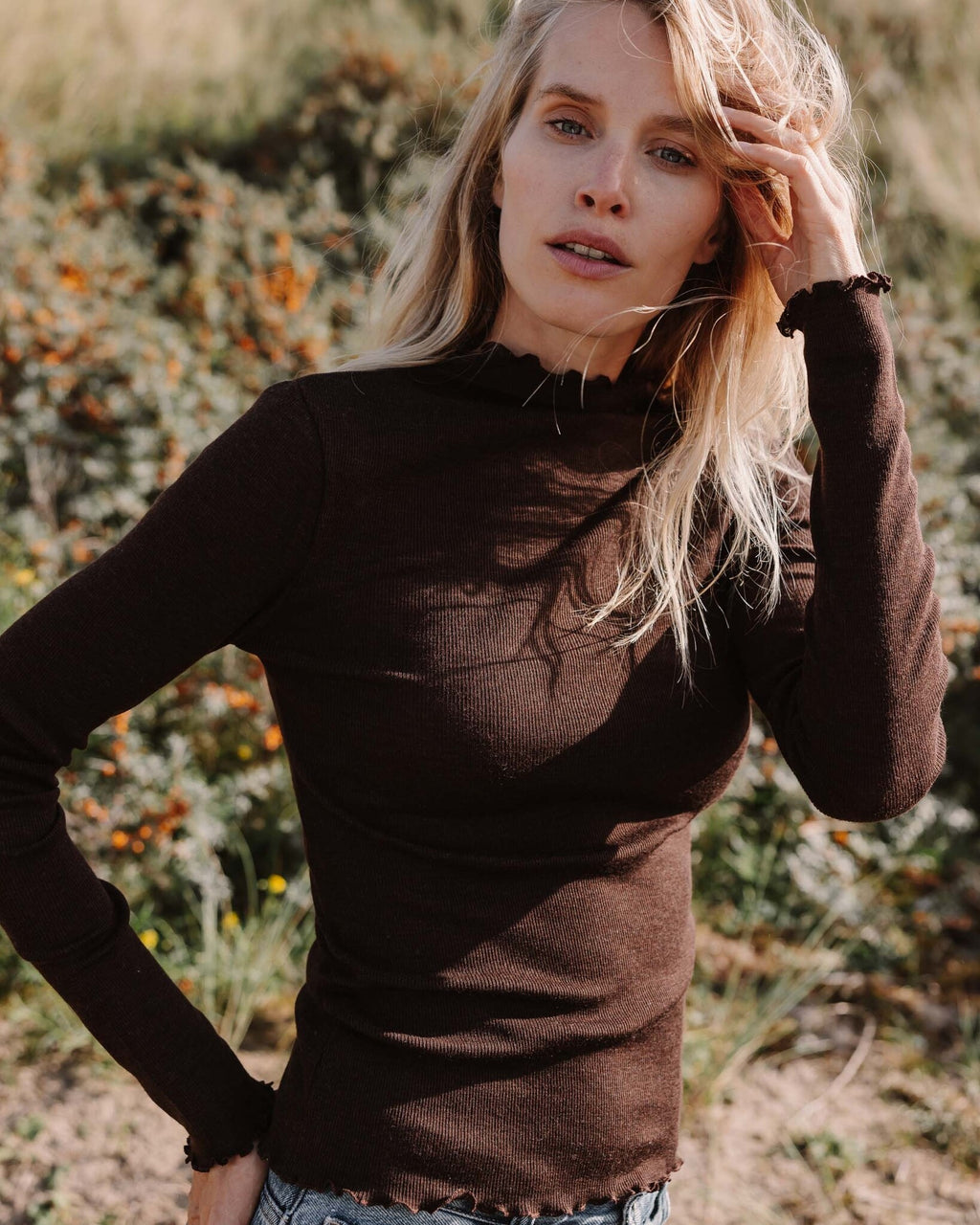 kate-longsleeve-met-turtle-neck-kladdkaka-atannama