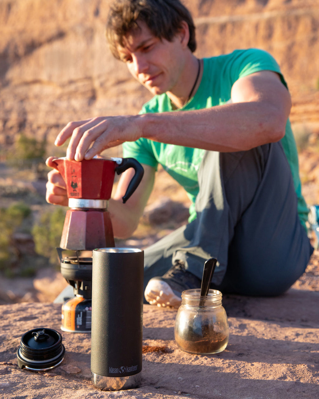 klean kanteen TKWide thermosfles met koffiedop 473 ml - mat zwart 1008313 life 2