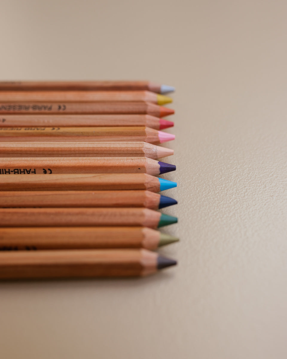 Lyra 12 pcs pencil set 20540913 copyright Ziloen web-415