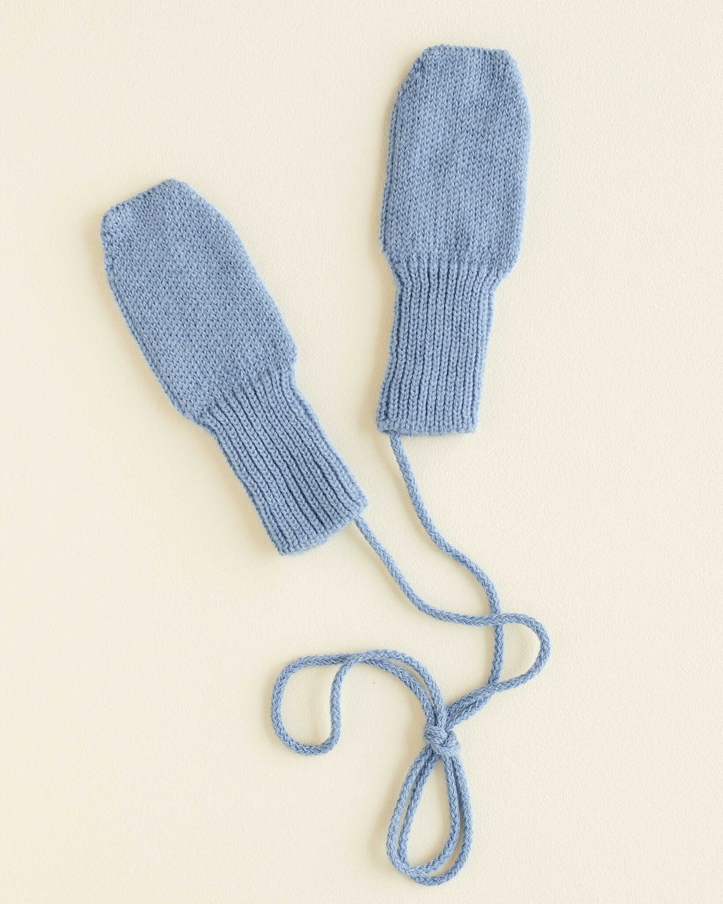 MITTENS LIGHT BLUE 1