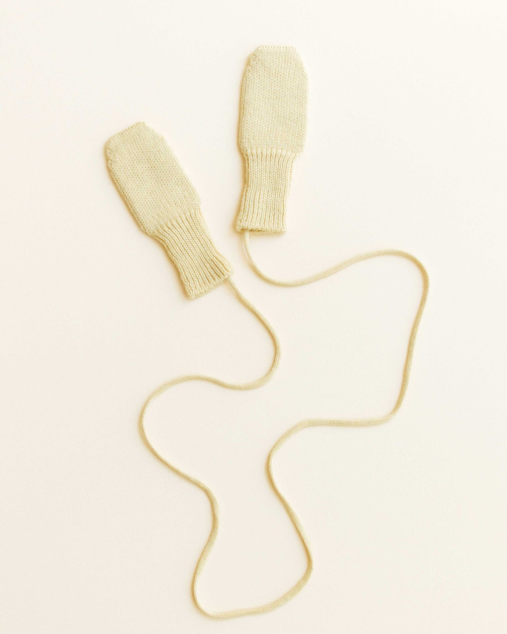 MITTENS LIGHT YELLOW 1