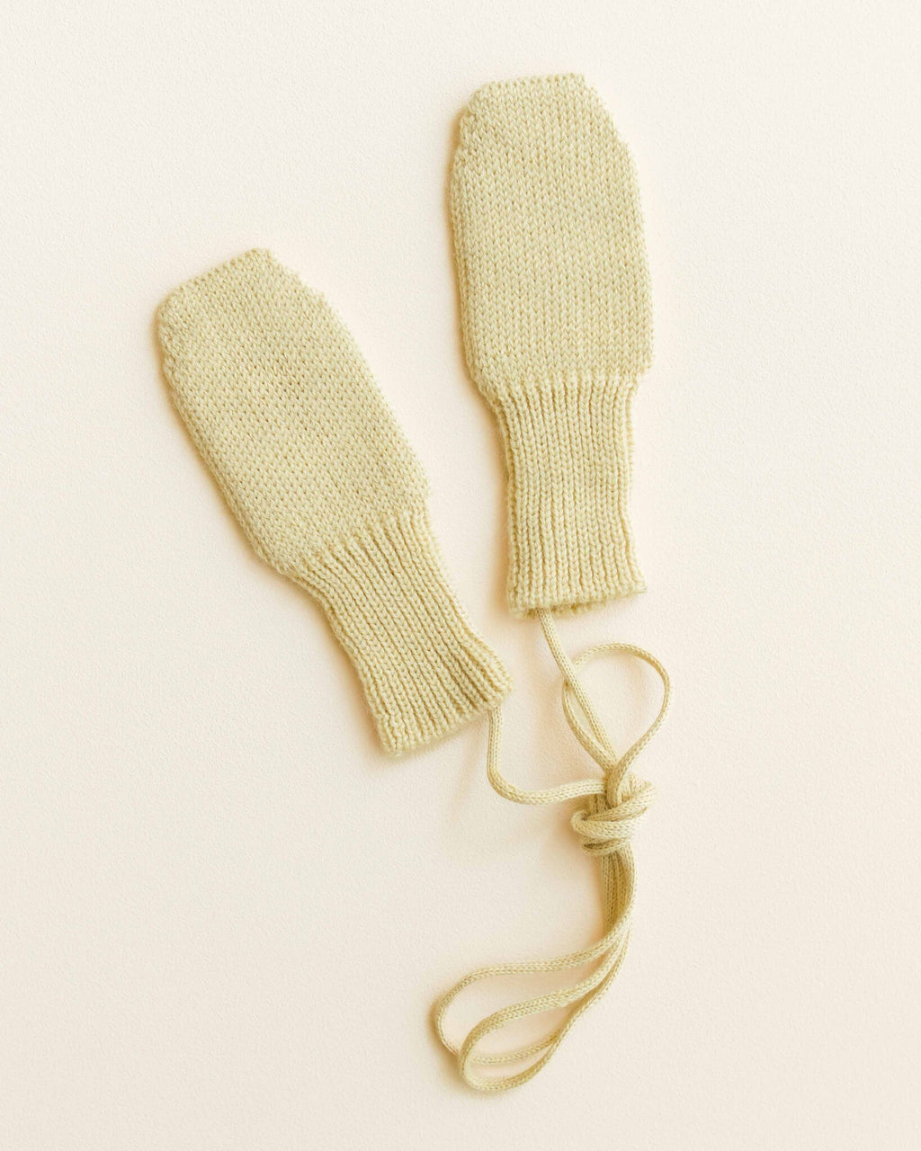 MITTENS LIGHT YELLOW 2