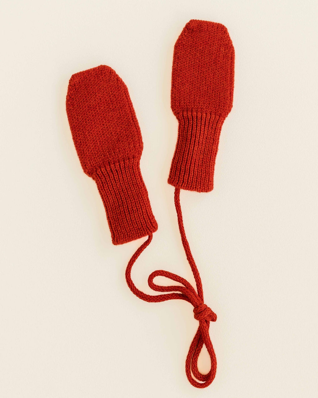MITTENS RED 2