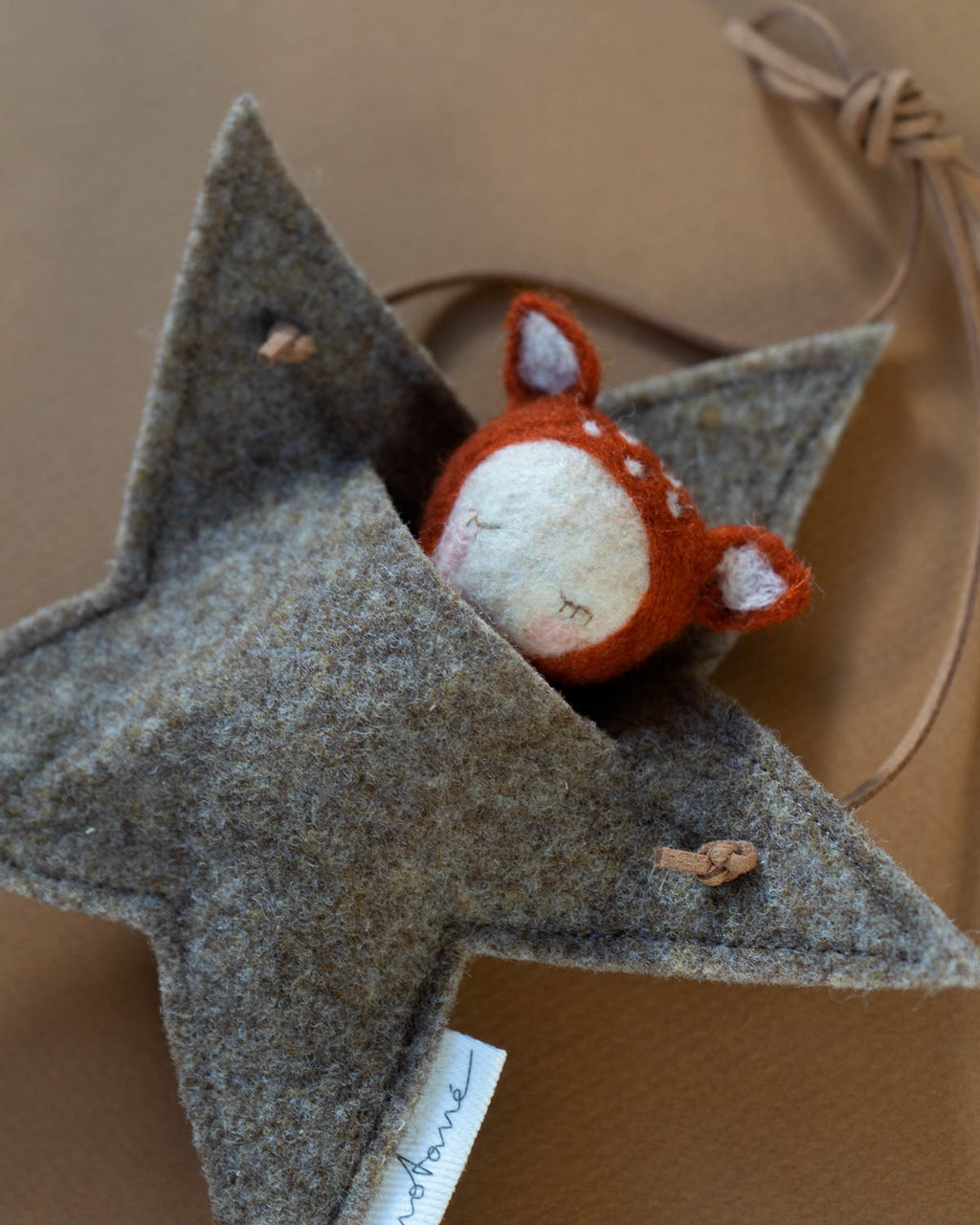 Motane-fawn-rust-start-pocket-doll