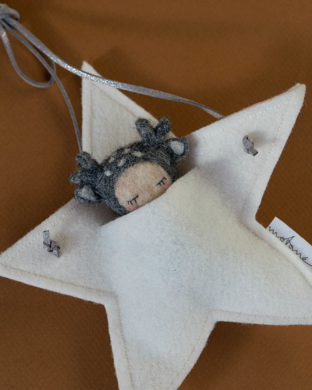 Motane-reindeer-start-pocket-doll