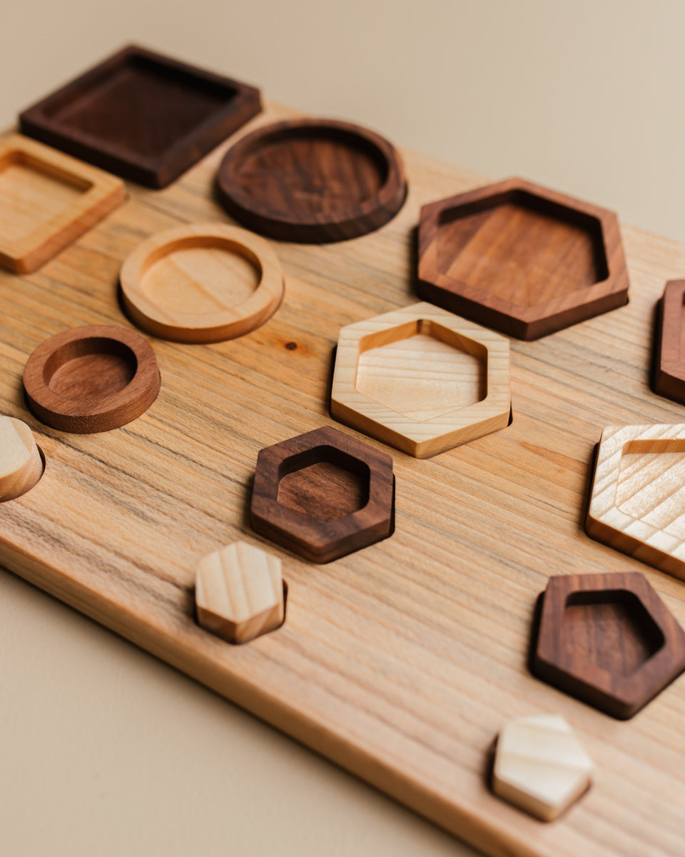 Oyuncak geometric puzzle