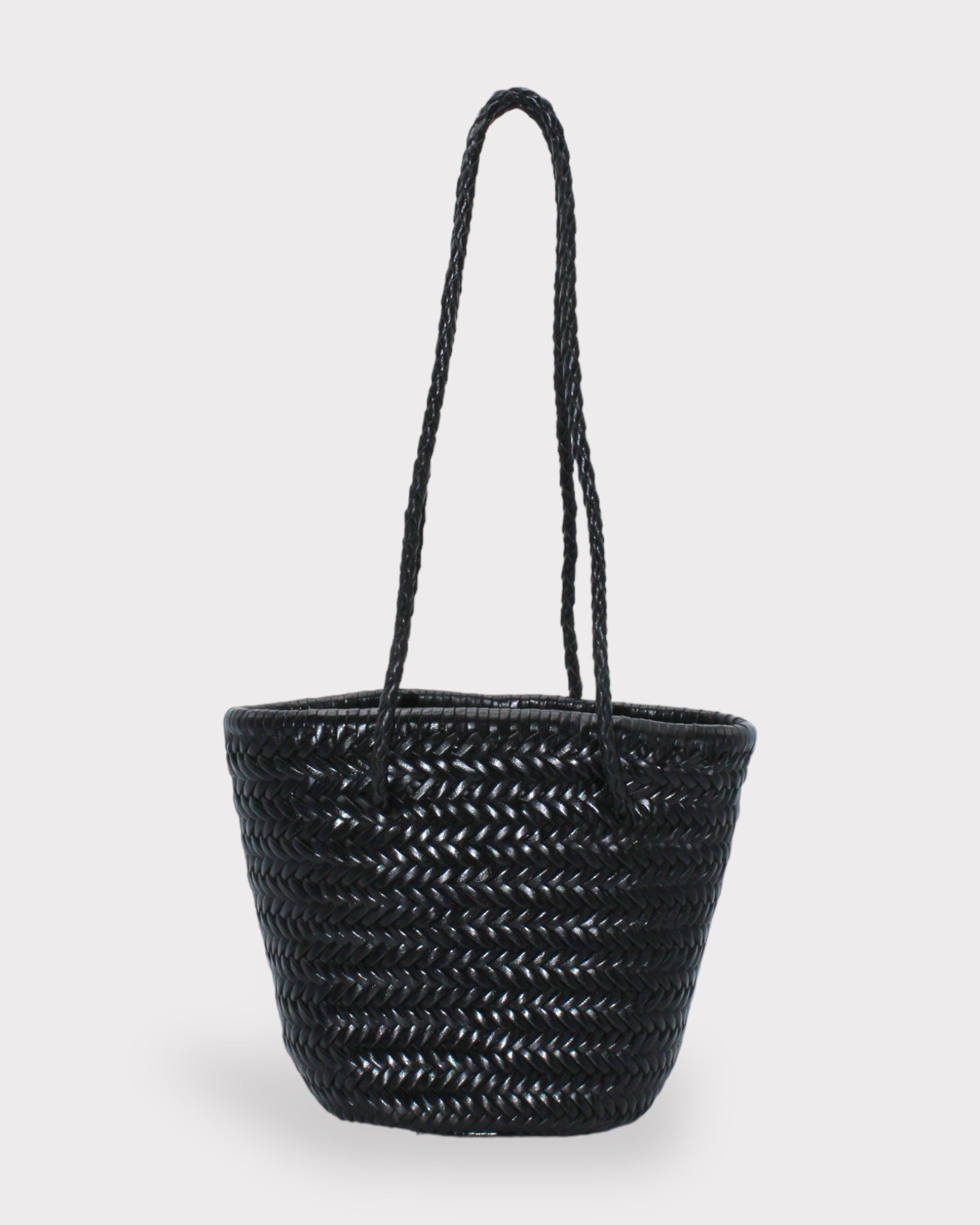 photoroom-20240321-141511-carmel-bucket-zwart-1