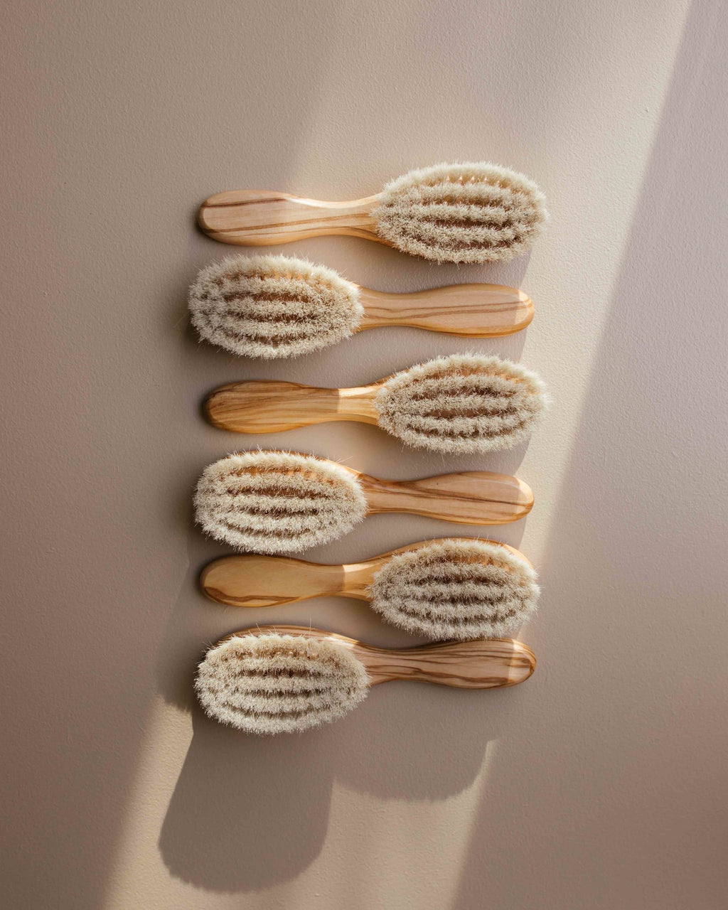 Redecker baby brush olive wood
